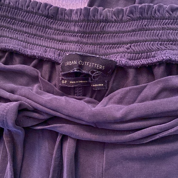 Beautiful Draped Pants Urban Outfitters - Picture 5 of 5